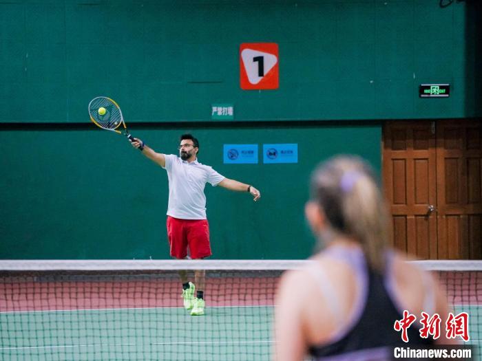 2025上合组织杯网球联谊赛在京举行，中国组合邢