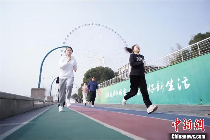 南昌智慧跑道助力健康生活 社区医疗资源下沉提