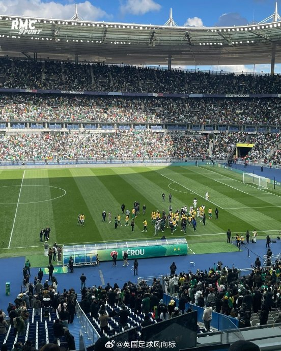 塞内加尔友谊赛展示非洲杯奖杯回应取消资格决