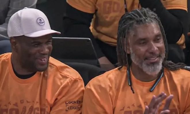 文班亚马首秀强势马刺力克开拓者季后赛首战告